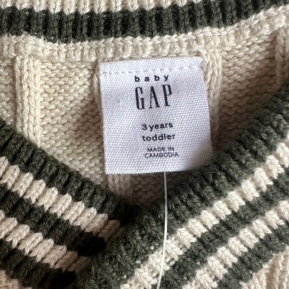 NWT Baby Gap Toddler Sweater Vest in Light Cream Beige - Picture 4 of 7